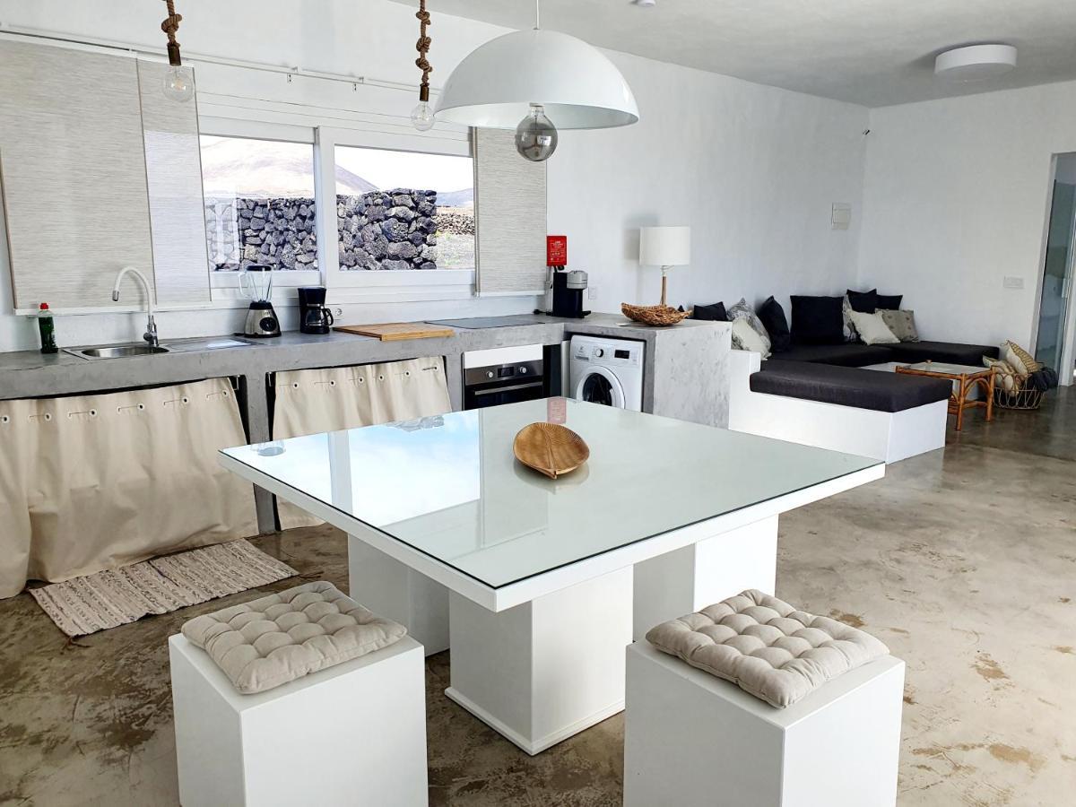 Apartamento Con Vistas Al Oceano Tias Exterior photo